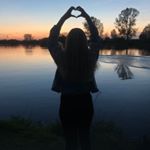 Profile Picture of Julia&Teddy (@juliaxteddy) on Instagram