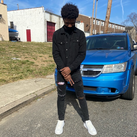 Profile Picture of Daishon Billops (@d4csh0n) on Poshmark