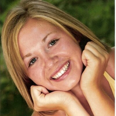 Profile Picture of Amber Waring (@AKWaring) on Twitter