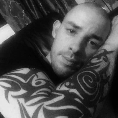 Profile Picture of Peter Roberts (@simba1982) on Twitter