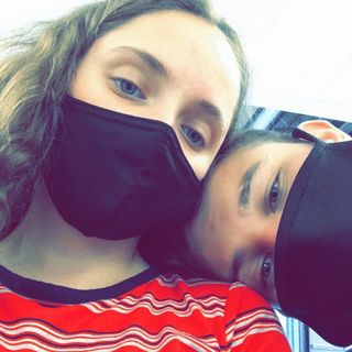 Profile Picture of Miranda Hutchins (@Miranda-Hutchins) on Facebook