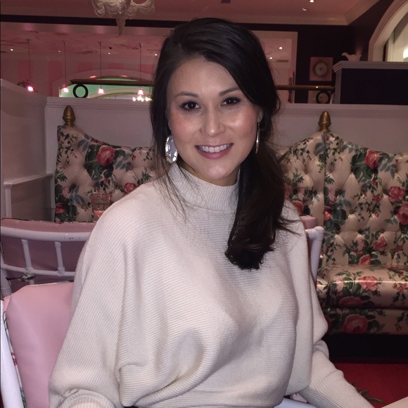 Paige Mullins - Poshmark Profile Picture of Paige Mullins (@reedpn) on Poshmark