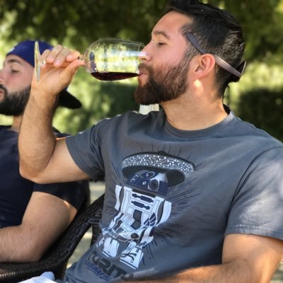 Profile Picture of Derrick Gonzalez (@deegonzy11) on Twitter