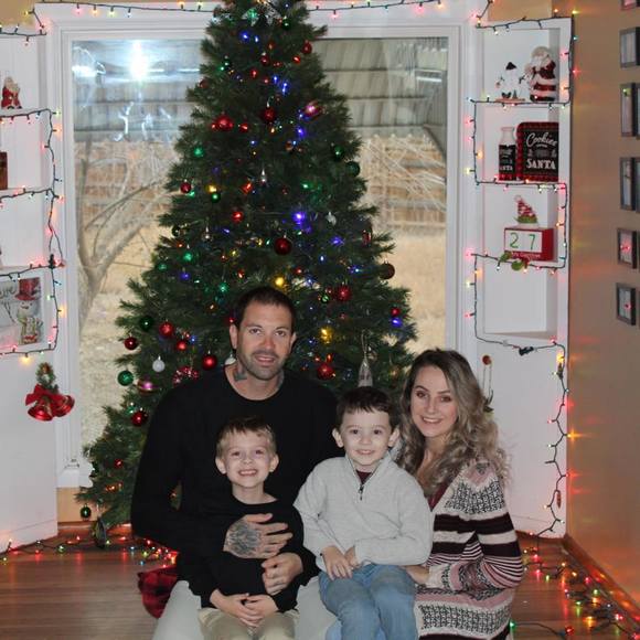 Jordan Meairs - Poshmark Profile Picture of Jordan Meairs (@jordan_meairs) on Poshmark