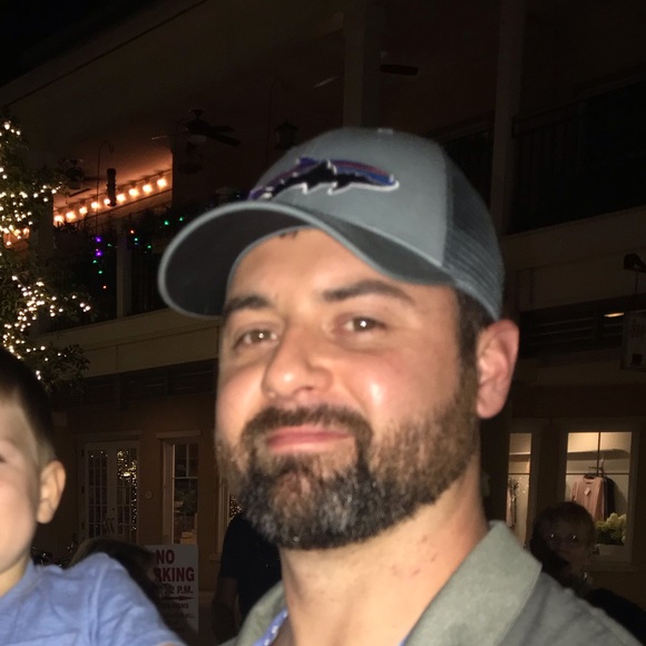 Profile Picture of Jacob Mead (@jacobelliot87) on Poshmark