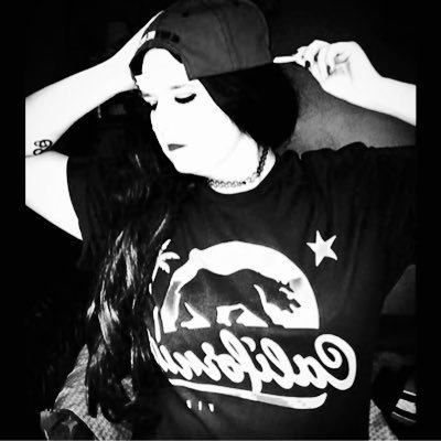 Profile Picture of Jess Marze 💙 (@AllRiseJay99) on Twitter