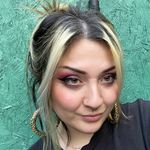 Profile Picture of Leila (@ziya.lan) on Instagram