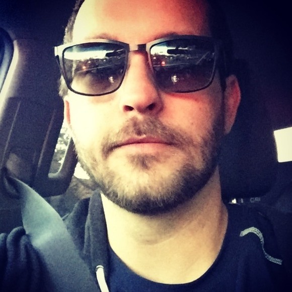 Profile Picture of David Zamudio (@dzamudio23) on Poshmark