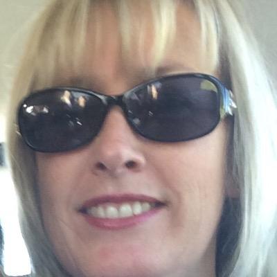 Profile Picture of Dianne Daly (@DianneDaly) on Twitter