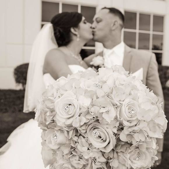 Profile Picture of Lyss Janczewski (@lyssjanczewski) on Poshmark