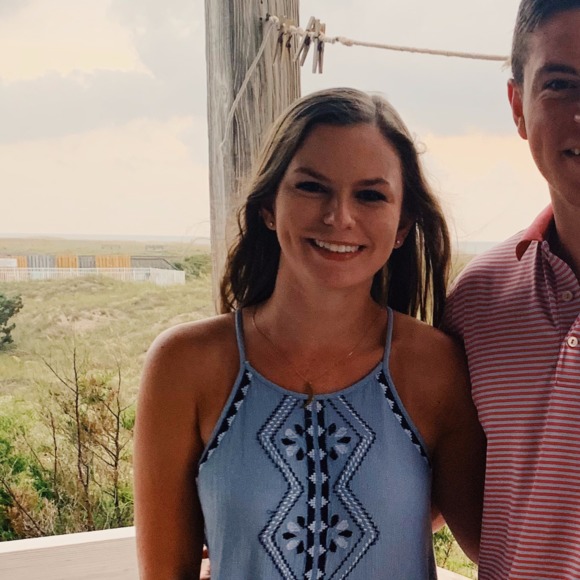 Profile Picture of Kristin Uckert (@kristinuckert) on Poshmark