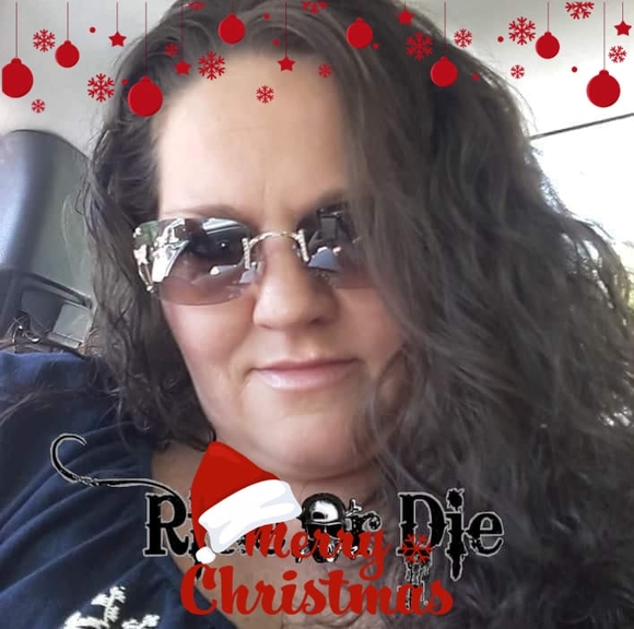 Profile Picture of Tonya Thacker (@thackertonya) on Poshmark