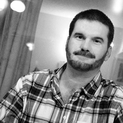 Profile Picture of Omar Valiño (@OmarValinoCedre) on Twitter