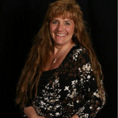 Profile Picture of Kim McMann (@Kimnanamom) on Twitter