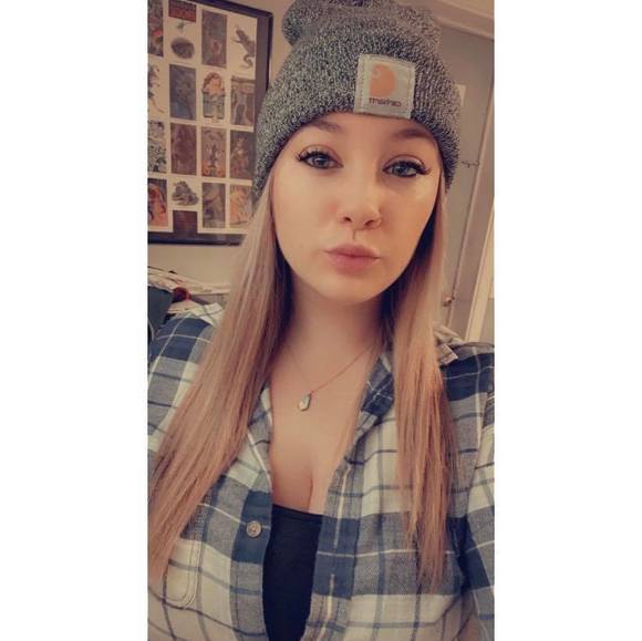 Profile Picture of Brianna Fabrizio (@bribabex32547) on Poshmark