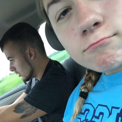 Profile Picture of Tony Stamper (@FluffySwag24) on Twitter