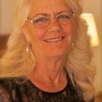 Profile Picture of DeeDee Olson Prideaux (@deedeeprideaux) on Instagram