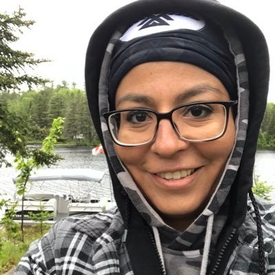 Profile Picture of Bobbi-Joe (@BobbiJoe11) on Twitter