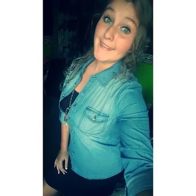 Profile Picture of Olivia Parrish (@Oliviadawn18) on Twitter