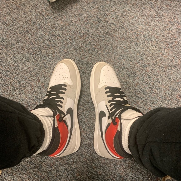 Profile Picture of Alex Burrill (@alexburrill9) on Poshmark