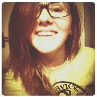 Profile Picture of Rachael Hidlay ☮ (@rachaelrenee725) on Twitter