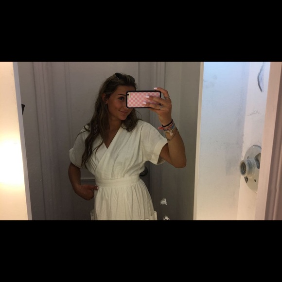 Profile Picture of Haley Sinclair (@haleysinclair26) on Poshmark