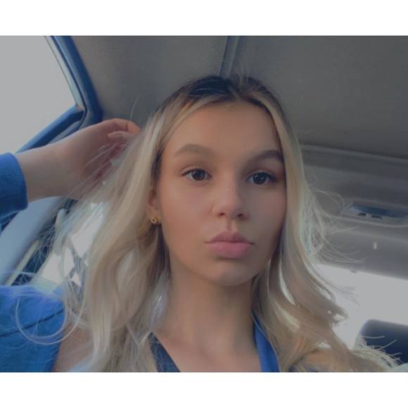 Profile Picture of Marcella Milasi (@marcellamilasii) on Poshmark