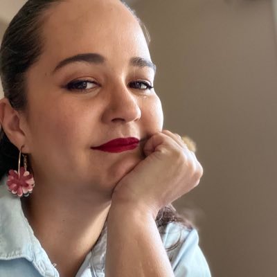 Profile Picture of Ana Velasquez (@anavelasquezv) on Twitter