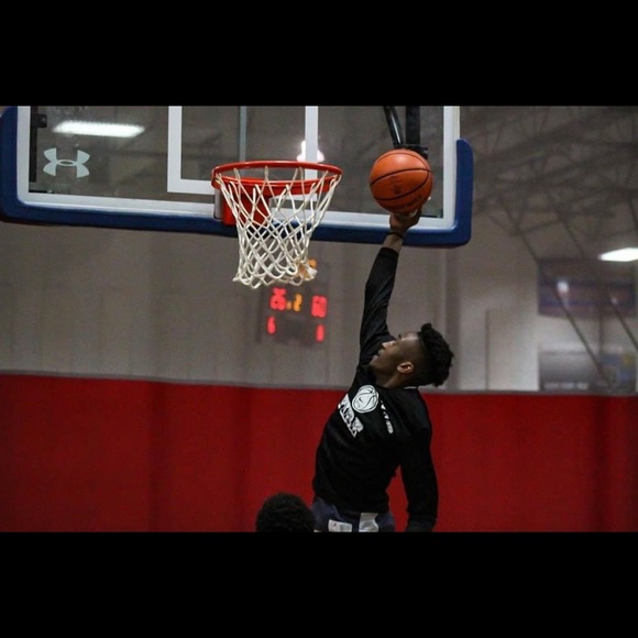 Profile Picture of Dayvion Johnson (@adayvion02) on Poshmark