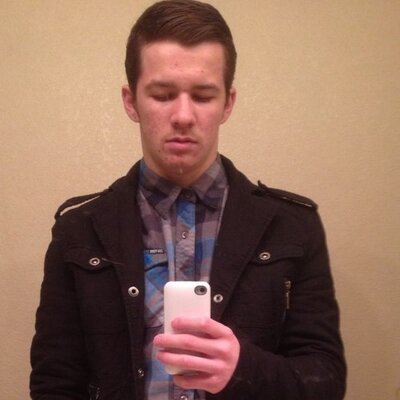 Profile Picture of Nicholas Felton (@xfeltron24x) on Twitter