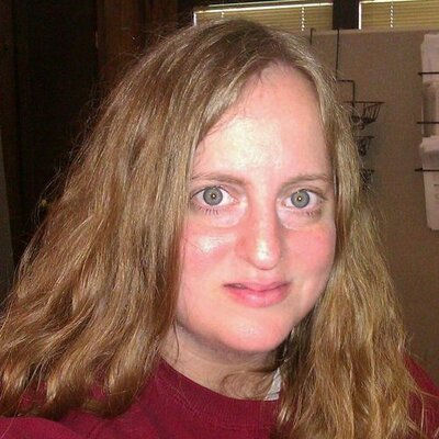 Profile Picture of Angela Gard (@akgard2013) on Twitter