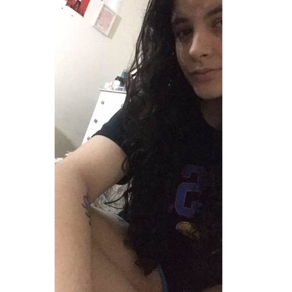 Profile Picture of Stephanie Frigano (@steph9412) on Poshmark