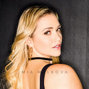 Profile Picture of Mia Malkova Shorts (@miamalkovashorts4803) on Youtube