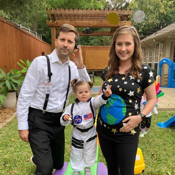 Amy Trifone - Poshmark Profile Picture of Amy Trifone (@showsar) on Poshmark