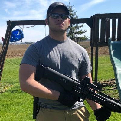 Profile Picture of Jarrett Daniel Smith (@j_rat55) on Twitter