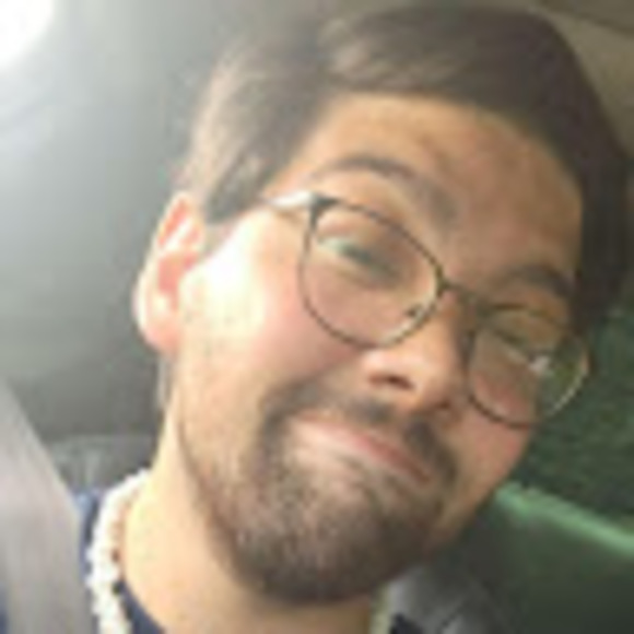 Profile Picture of Keoni Iwamoto (@keoni587) on Poshmark