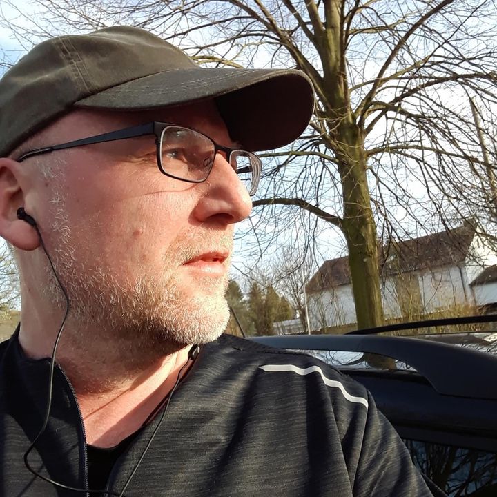 Profile Picture of Joseph Keikian (@richardbehn) on Tiktok
