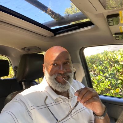 Profile Picture of Tom Glenn (@tomglenn4380) on Twitter