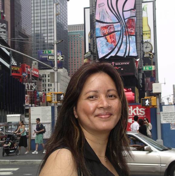 Profile Picture of Joyce Taitsat (@jlitai) on Poshmark