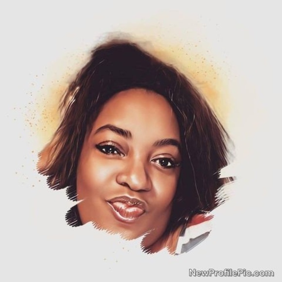 Profile Picture of Ray ray Phillips (@mrsrphillips) on Poshmark