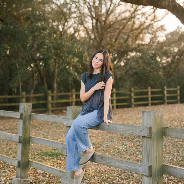 Profile Picture of courtney (@@courtneyschubert_) on Tiktok