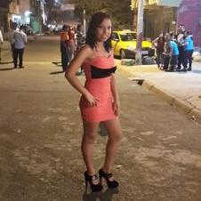Profile Picture of Carol Muniz (@carolmuniz7281) on Twitter