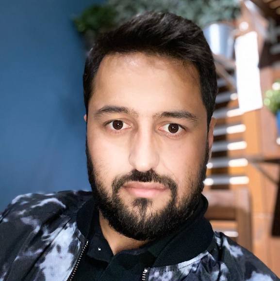 Profile Picture of Shoaib Sharify (@sharify_shoaib) on Poshmark