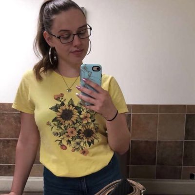 Profile Picture of Tabitha Knight (@_Tabithan) on Twitter