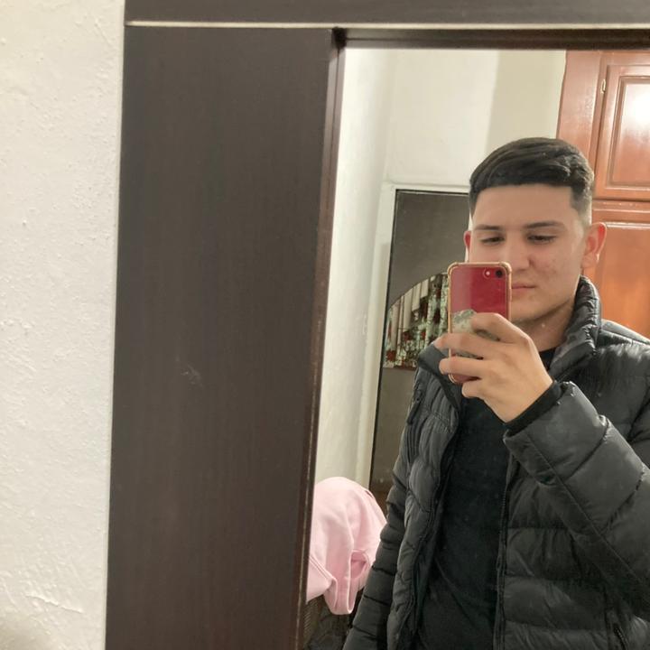 Profile Picture of adrianpluneda (@adrianpluneda) on Tiktok
