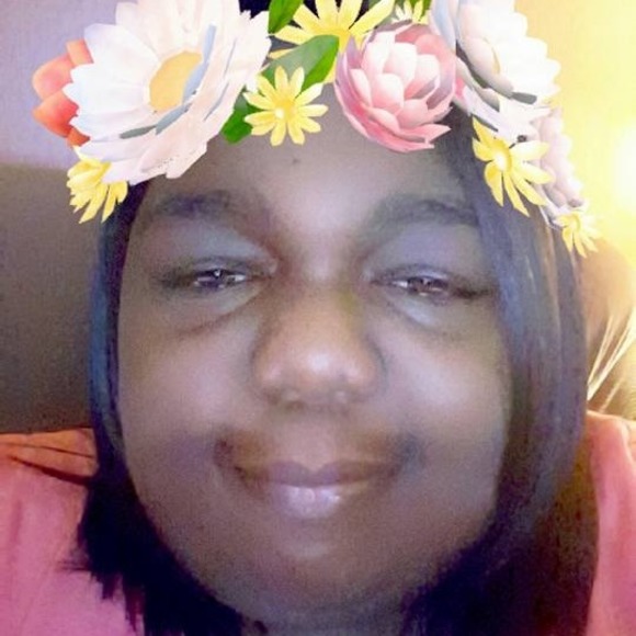 Profile Picture of Lakesha Hudgins (@kesha_hudgins) on Poshmark