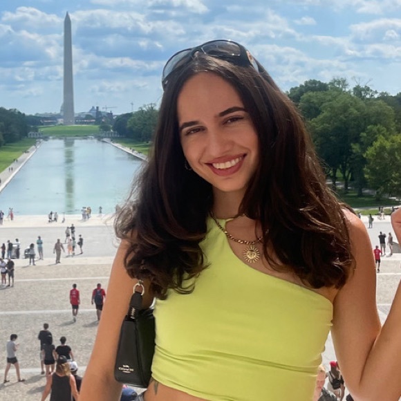 Stephanie Gonzalez rivera - Poshmark Profile Picture of Stephanie Gonzalez rivera (@cloe0314) on Poshmark