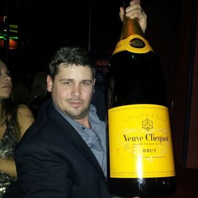 Profile Picture of Scott Eustace (@scottopspirits) on Twitter
