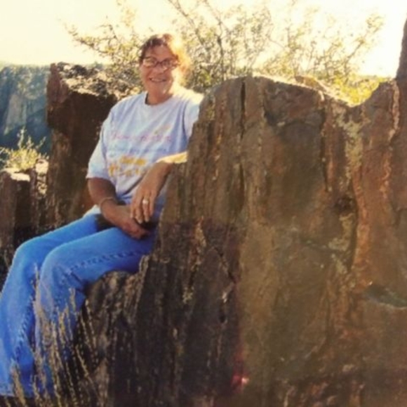 Profile Picture of Tracy Beliveau (@beliveautracy) on Poshmark