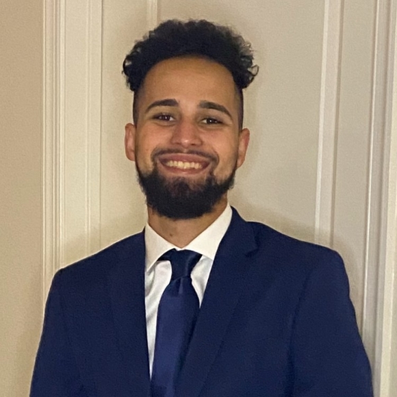 Profile Picture of Lucas Souza (@lukiinha) on Poshmark